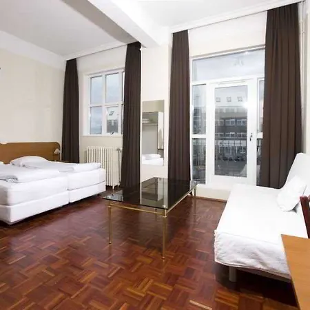 Hotel Fosshotel Baron 3*